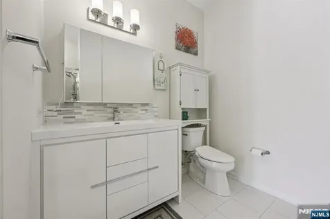 1127 Riverview Avenue Englewood NJ 07631