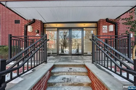1127 Riverview Avenue Englewood NJ 07631