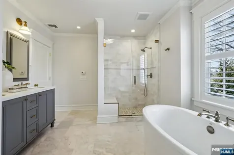 80 Crest Road Ridgewood NJ 07450