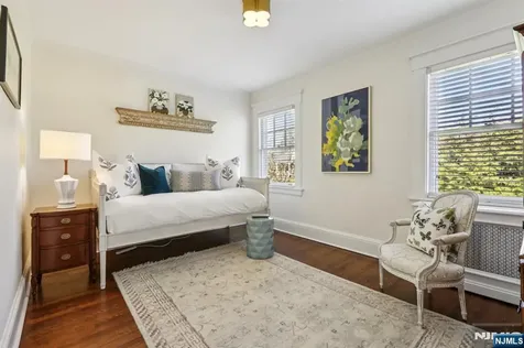 80 Crest Road Ridgewood NJ 07450