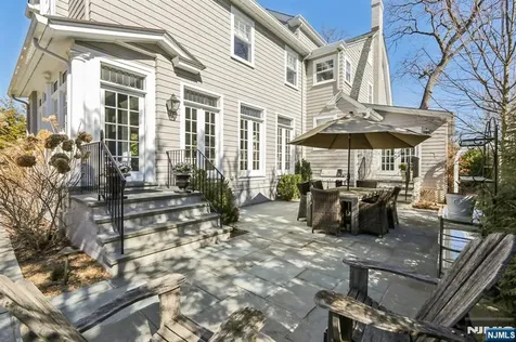 80 Crest Road Ridgewood NJ 07450