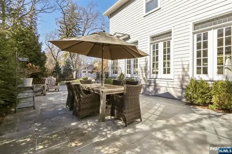 80 Crest Road Ridgewood NJ 07450