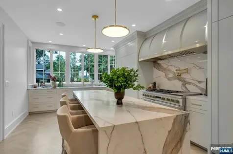 82-84 Watchung Avenue Montclair NJ 07043