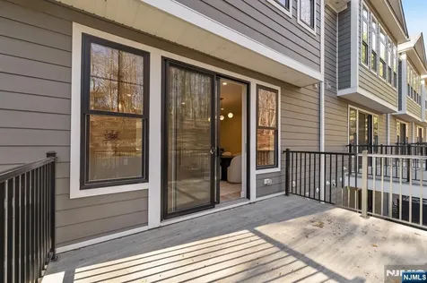 188 Broadway Woodcliff Lake NJ 07677