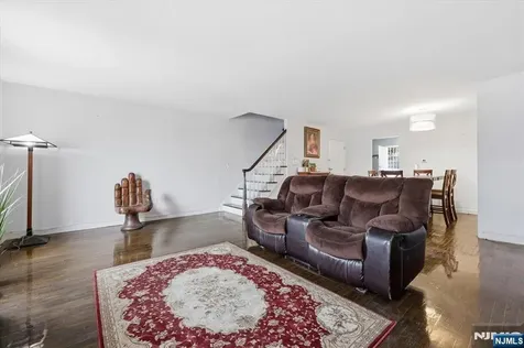3617 Lincoln Terrace North Bergen NJ 07047