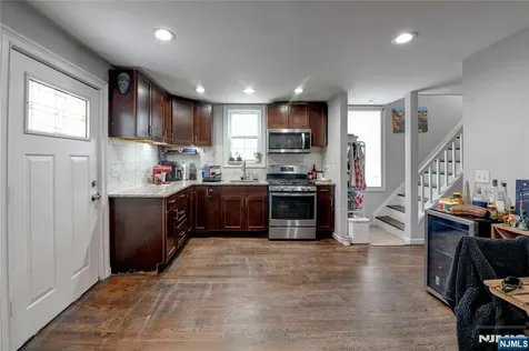 188 Pennington Street Newark NJ 07105