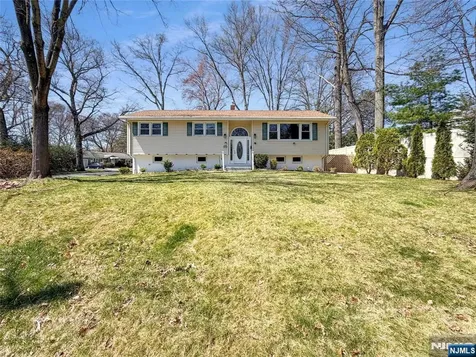 2622 Cleveland Avenue Twp of Washington NJ 07676