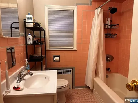 295 Grove Street East Rutherford NJ 07073