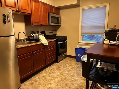 295 Grove Street East Rutherford NJ 07073