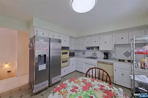 311 Marvin Avenue Hackensack NJ 07601