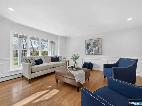 381 Lawrence Court Wyckoff NJ 07481
