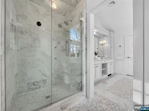 381 Lawrence Court Wyckoff NJ 07481