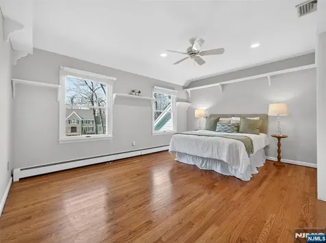 381 Lawrence Court Wyckoff NJ 07481