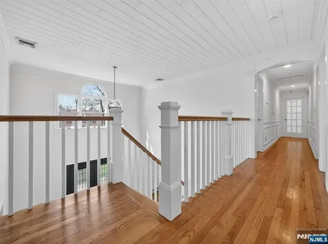 381 Lawrence Court Wyckoff NJ 07481