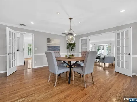 381 Lawrence Court Wyckoff NJ 07481
