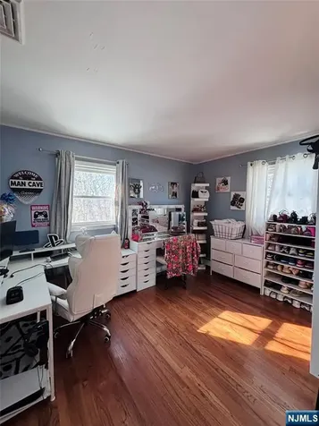 81 Lakeshore Drive Prospect Park NJ 07508