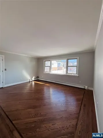 81 Lakeshore Drive Prospect Park NJ 07508
