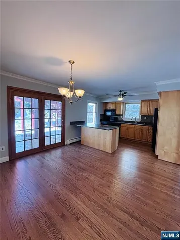 81 Lakeshore Drive Prospect Park NJ 07508