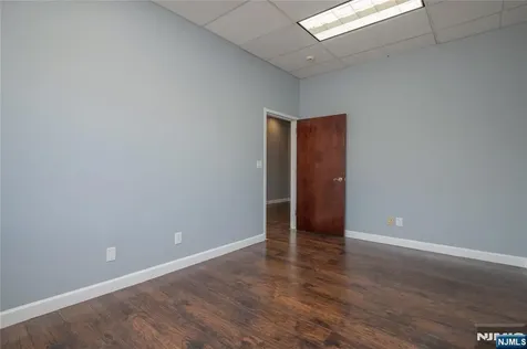230 Market Street Elmwood Park NJ 07407