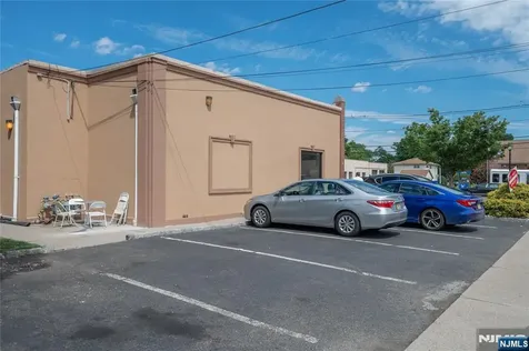 230 Market Street Elmwood Park NJ 07407