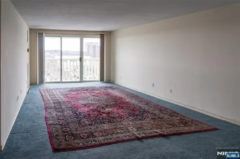 555 North Avenue Fort Lee NJ 07024