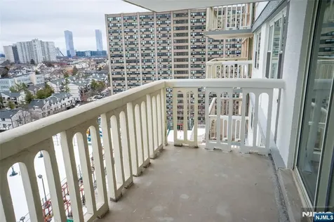 555 North Avenue Fort Lee NJ 07024