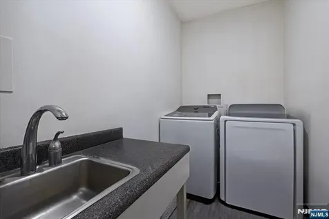 17 Birchwood Pass West Milford NJ 07480