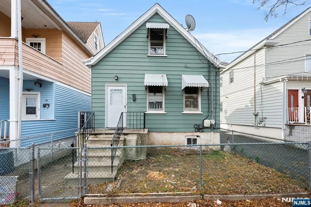 16 Loretta Street Clifton NJ 07011