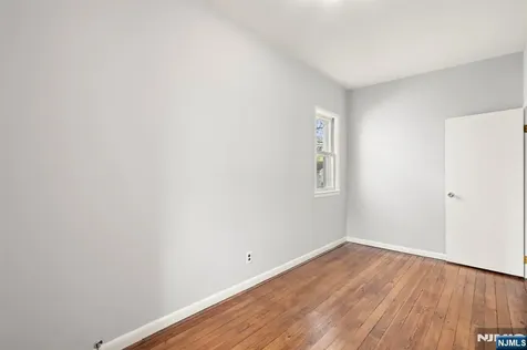 16 Loretta Street Clifton NJ 07011