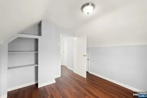 16 Loretta Street Clifton NJ 07011