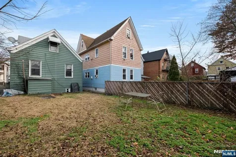 16 Loretta Street Clifton NJ 07011