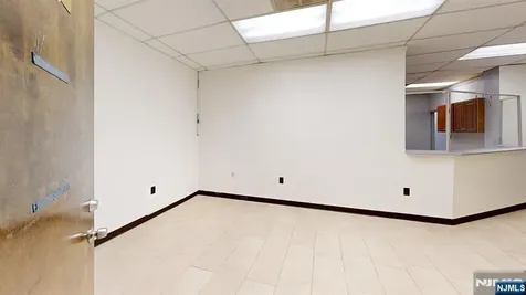 255 State Route 3 Secaucus NJ 07094