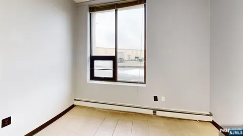 255 State Route 3 Secaucus NJ 07094