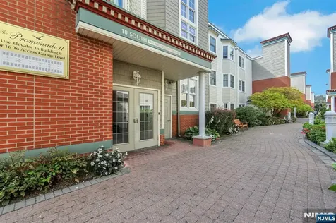 155 The Promenade Edgewater NJ 07020