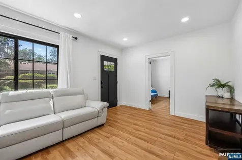 508 High Street Oradell NJ 07649