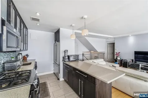 2 Horizon Road Fort Lee NJ 07024