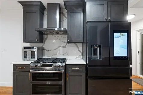 764 Goffle Road Hawthorne NJ 07506