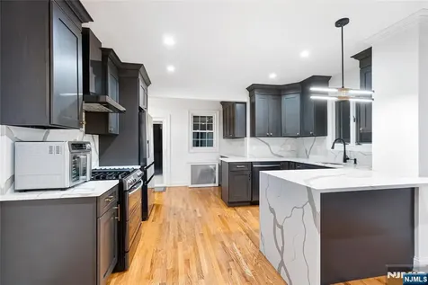 764 Goffle Road Hawthorne NJ 07506