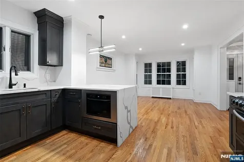 764 Goffle Road Hawthorne NJ 07506