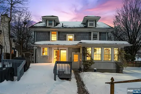 764 Goffle Road Hawthorne NJ 07506