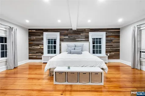 764 Goffle Road Hawthorne NJ 07506
