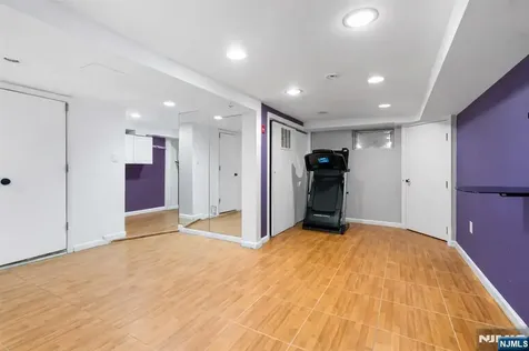 764 Goffle Road Hawthorne NJ 07506
