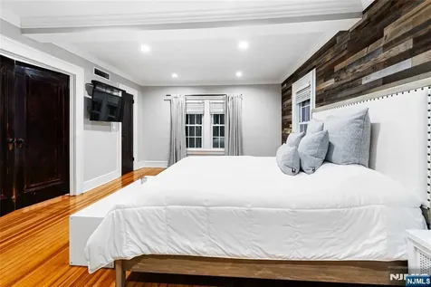 764 Goffle Road Hawthorne NJ 07506