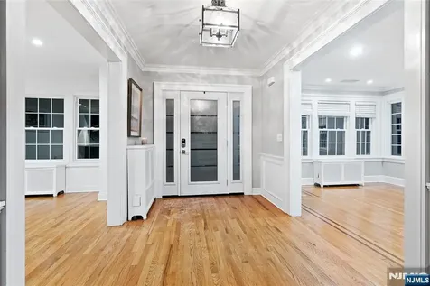 764 Goffle Road Hawthorne NJ 07506