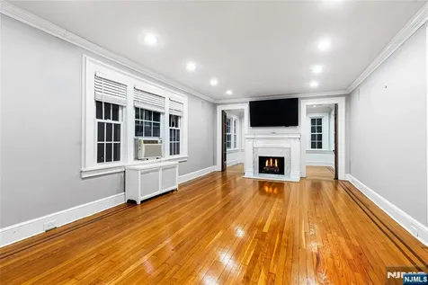 764 Goffle Road Hawthorne NJ 07506