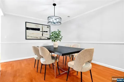 2249 Margaret Court Mahwah NJ 07430
