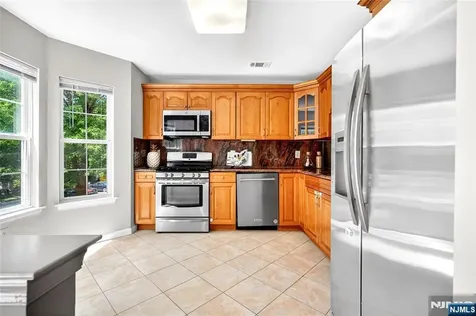 2249 Margaret Court Mahwah NJ 07430