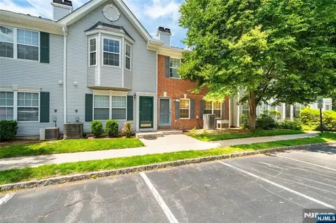 2249 Margaret Court Mahwah NJ 07430