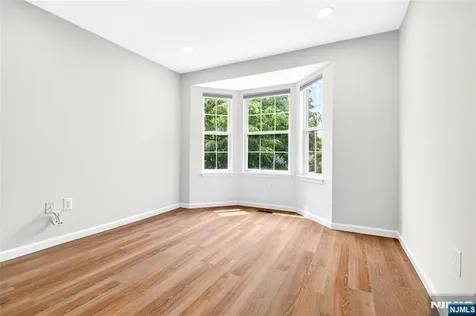 2249 Margaret Court Mahwah NJ 07430