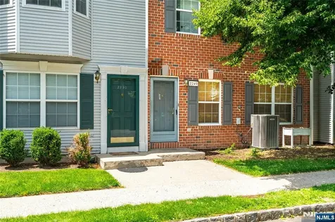 2249 Margaret Court Mahwah NJ 07430